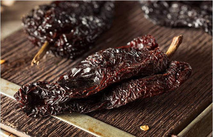 Mulato Isleno/Chocolate Poblano Heirloom Hot Pepper Seeds
